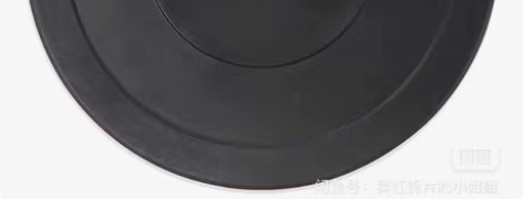 黑色全橡胶杠铃片男女家用深蹲健身大孔径适用...