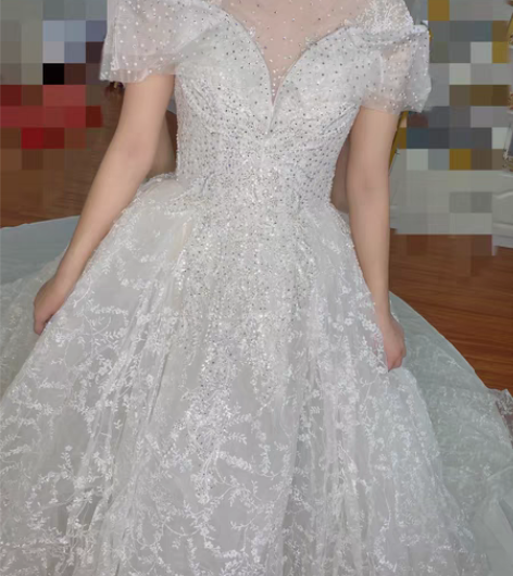 全新婚纱!135斤以内可穿。 感兴趣的话点...