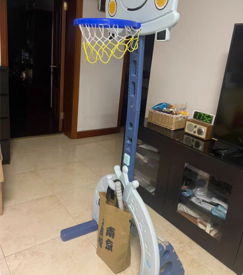 迈奇旗舰店购入儿童篮球架，八成新。 感兴趣...