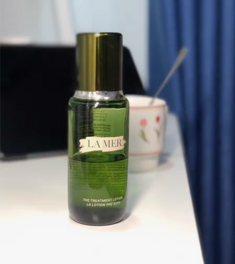 转卖lamer海蓝之谜精粹水,150ml装...