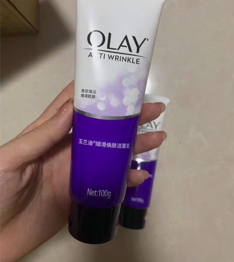 包邮OLAY玉兰油细滑焕肤洁面乳100g ...