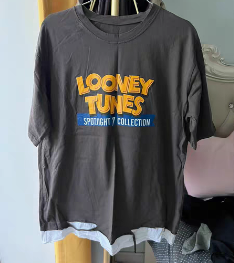 卡通短袖假两件 没穿过 感兴趣的话点“我想...