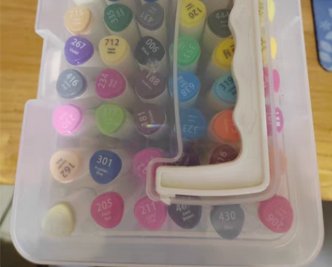 晨光48色双头马克笔 感兴趣的话点“我想要...