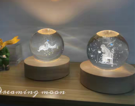 转卖小王子银河系太阳系水晶球小夜灯摆件送朋...