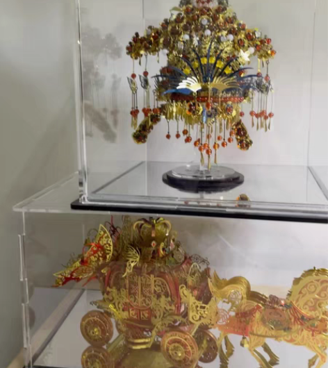 包邮个人爱好亲手手工制作工艺品一一凤冠霞帔...