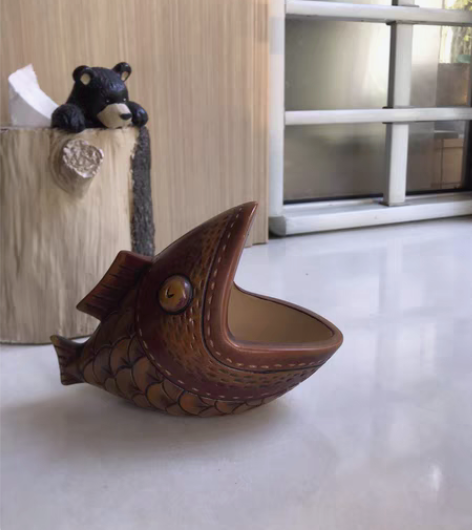 转卖包邮 大井陶艺 正品 小件收纳 书桌酒...