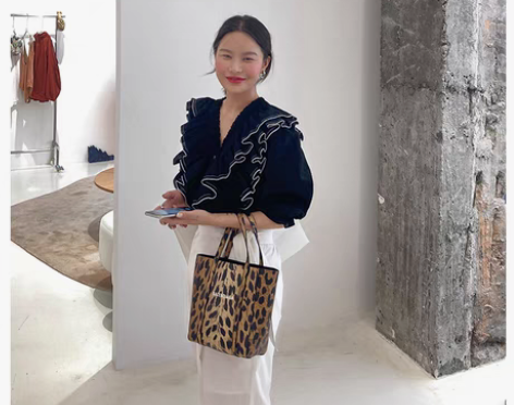 转卖WXLSTUDIO 自带高级优雅感的V...