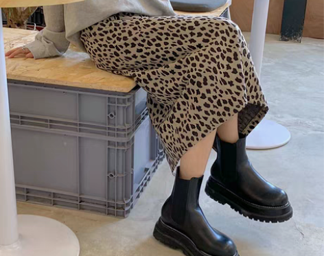 转卖开叉豹纹裙2020秋冬新款设计感一步裙...