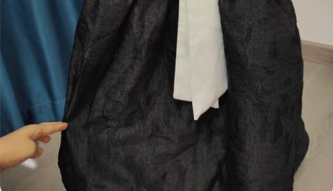 购于抖音直播间,花苞裙,裙子的亮点是肩带的...