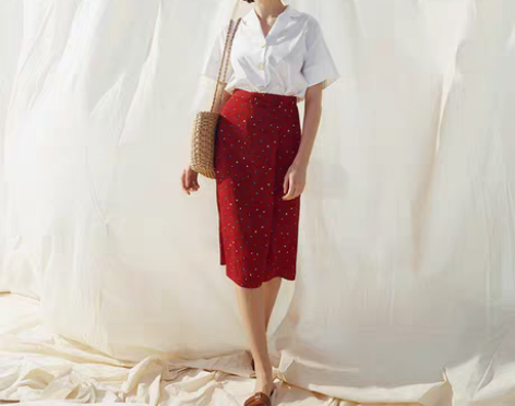 转卖高腰碎花半裙 印花雪纺  s码 腰围6...