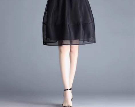 转卖2022新款花苞裙网纱半身裙女春短裙夏...