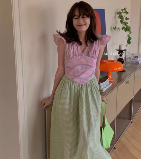 转卖法式浪漫飞飞袖连衣裙女2022年夏季新...