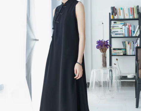 转卖改良版旗袍盘扣连衣裙2021新款冷淡风...