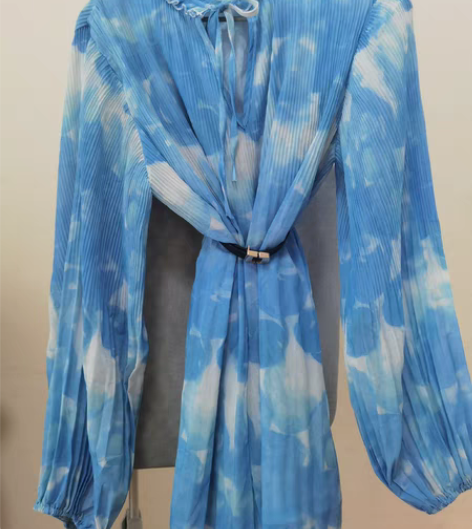 转卖春秋森林系度假长裙复古蓝色裙大码民族风...