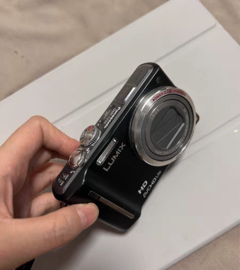 转卖闲置出，时代机器 徕卡镜头 ccd相机...