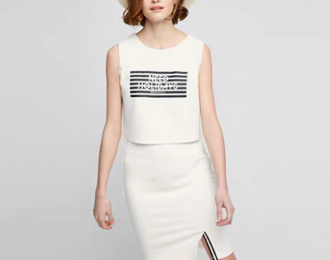 转卖全新没穿过。紧身款 Vero Moda...