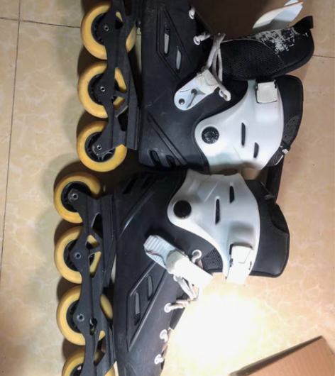 溜冰鞋 自用溜冰鞋 搬家 不要了 便宜出 ...