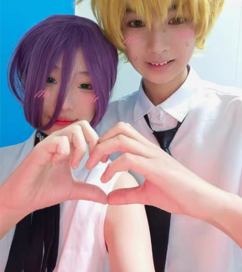 包邮电次衬衫（有电锯拉链）+假发，送领带 ...