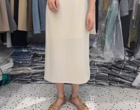 包邮档口货源批发韩系后开叉新款直筒高腰显瘦...