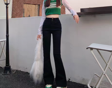 转卖弄格黑色微喇叭高腰牛仔裤女2022年秋...