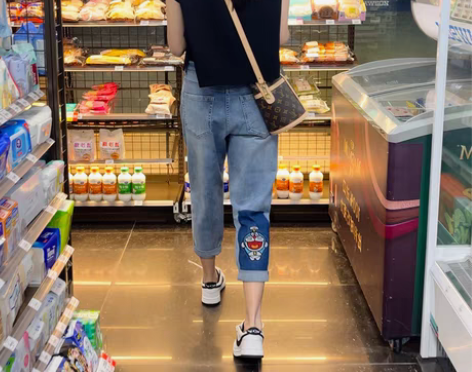 转卖七分哈伦牛仔裤女早春设计感薄款宽松显瘦...