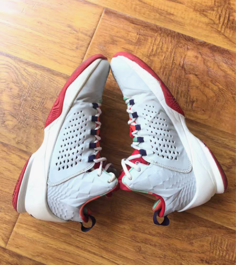 1、AIR JORDAN MELO M11...