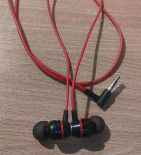 转卖【双麦克风增强版】黑鲨4通用游戏耳机入...