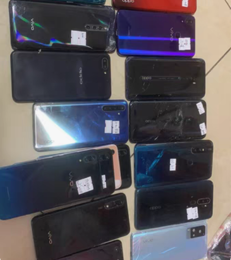 oppo vivo 内爆屏坏a5 a841...