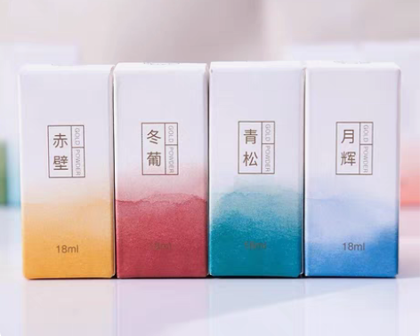 一套彩色鎏金墨水加一支玻璃笔，99新，就用...