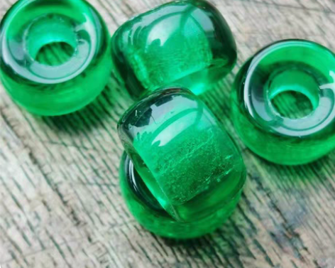 绿色透明琉璃珠！ 新到珠子  等了一个多月...