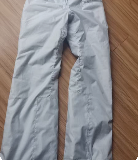 包邮学滑雪的时候买的迪卡侬滑雪裤 XS 适...