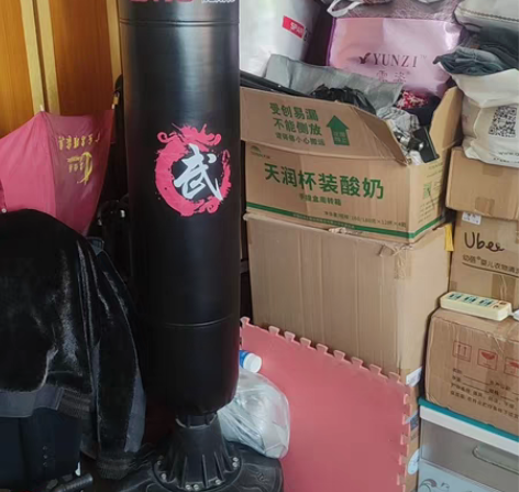 施耐德沙袋，拳击沙袋，坐地沙袋，只支持自取...