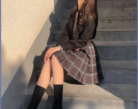 转卖【九九家】新款原创格群禁欲正统jk百褶...