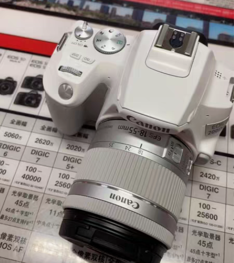 新到佳能200D2代 1855套机 大连现...