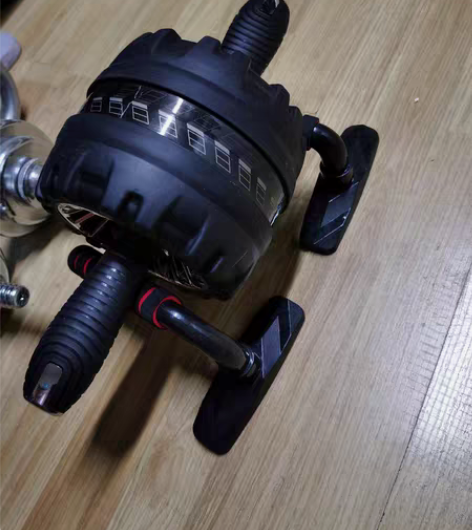 家里自用闲置一个健腹轮，用过三到四次，发现...