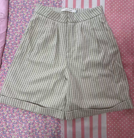 包邮条纹短裤，很凉快的材质 日常显腿细 几...