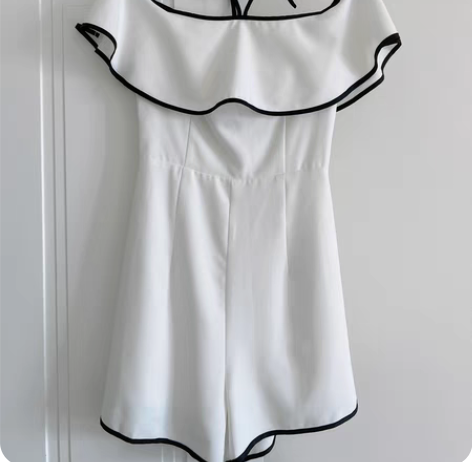 包邮一字肩  连体短裤   挂脖绑带  几...