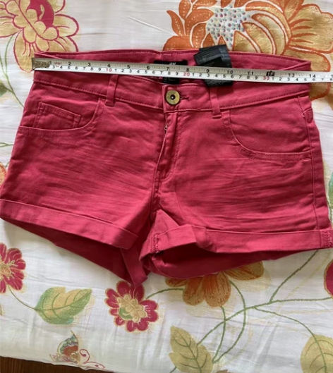 HM短裤，全新 160的码???M全新H#...