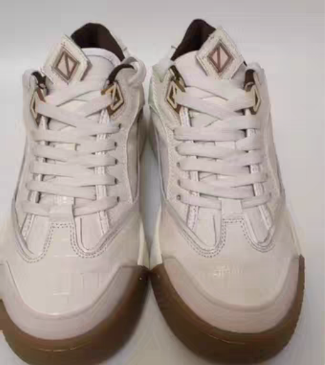 包邮40码，B713男士低帮休闲运动鞋，真...