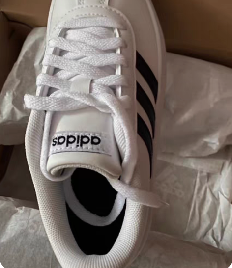 运动鞋，阿迪 新百伦，35码，两双50，有...