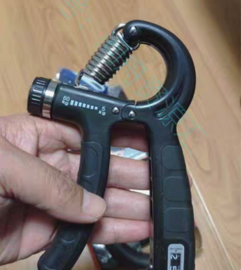 包邮【亏本清仓】可调握力器腕力器练臂肌锻炼...