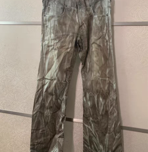 闲置阿玛尼男款牛仔裤，腰围平铺45厘米，裤...