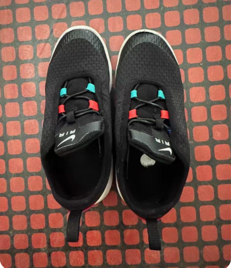 包邮耐克NIKE童鞋 13c码，19cm ...