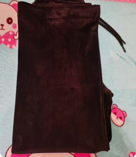 包邮黑色加绒阔腿裤，暖光下无美颜拍摄有点反...