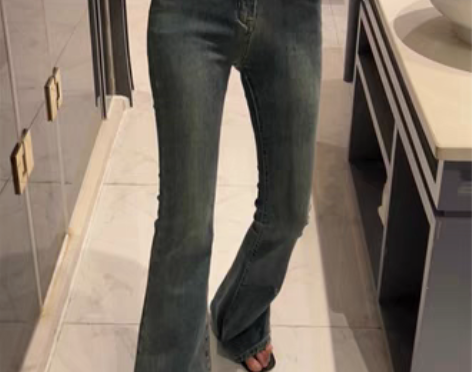 转卖T-ONE高腰微喇牛仔裤女秋季新款韩版...