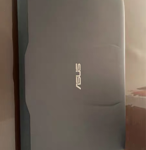 因换台式,故出华硕飞行堡垒六代i5,成色靓...