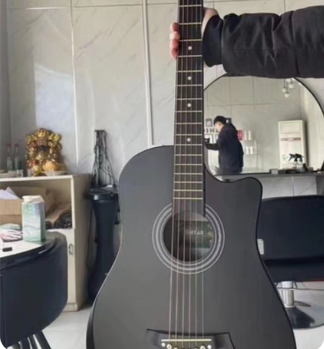 包邮原价1800多的吉他几乎全新单板吉他便...