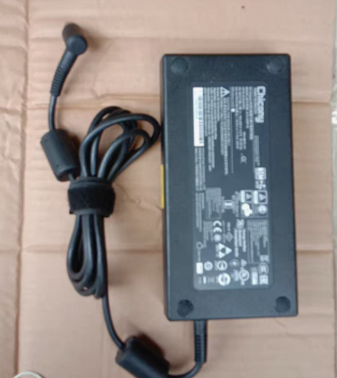 原装二手群光230w充电器大口带针微星GT...