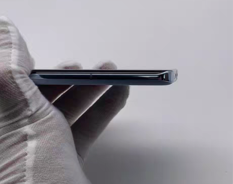 包邮刚买的小米13pro，着急换手机低价出...