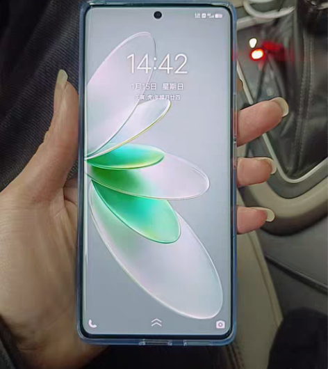 刚买的新的，有需要的联系，，价格可以私聊 ...